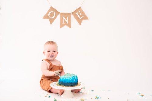 mobile - carousel-hero-element image-0